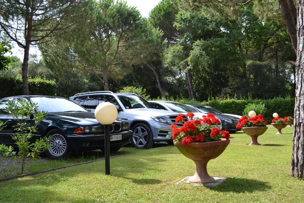 Fiorisella Hotel 3*