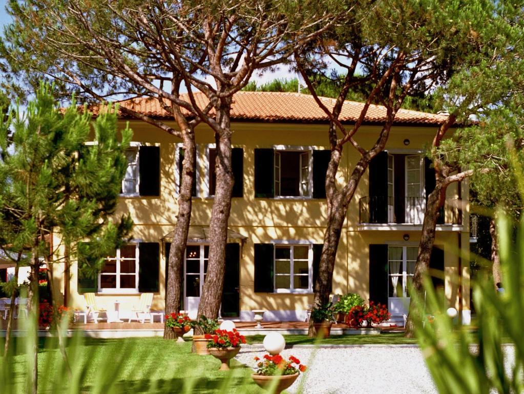 Hotel Fiorisella Marina di Massa